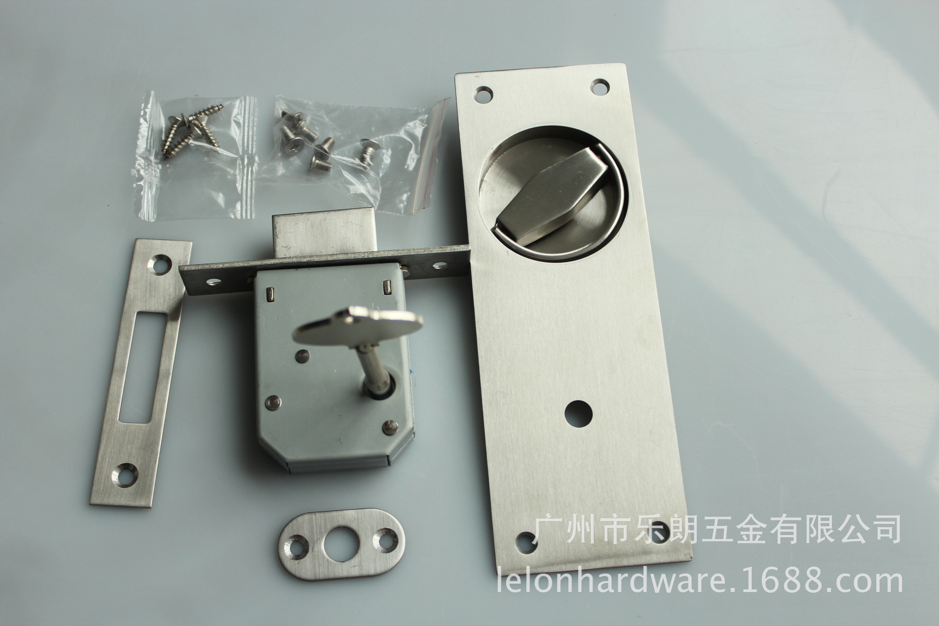蜜桃久久久亚洲精品水蜜桃黄色网站RDA-34 方形麵板(圓孔）